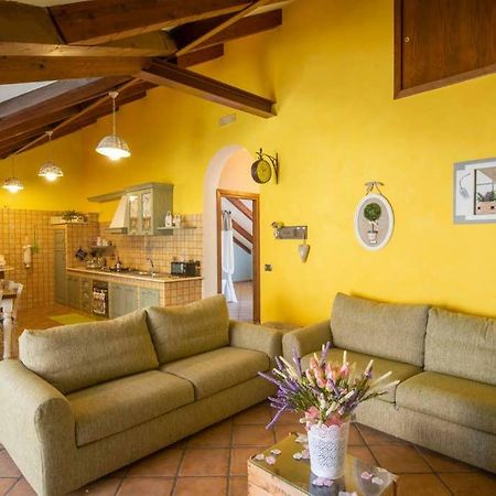 Mansarda Ciaciano Apartment Бомерано Екстериор снимка