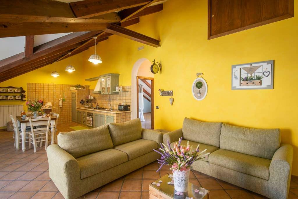 Mansarda Ciaciano Apartment Бомерано Екстериор снимка