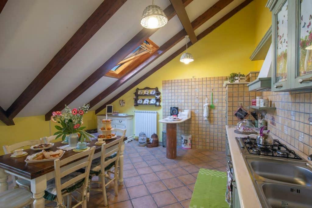 Mansarda Ciaciano Apartment Бомерано Екстериор снимка